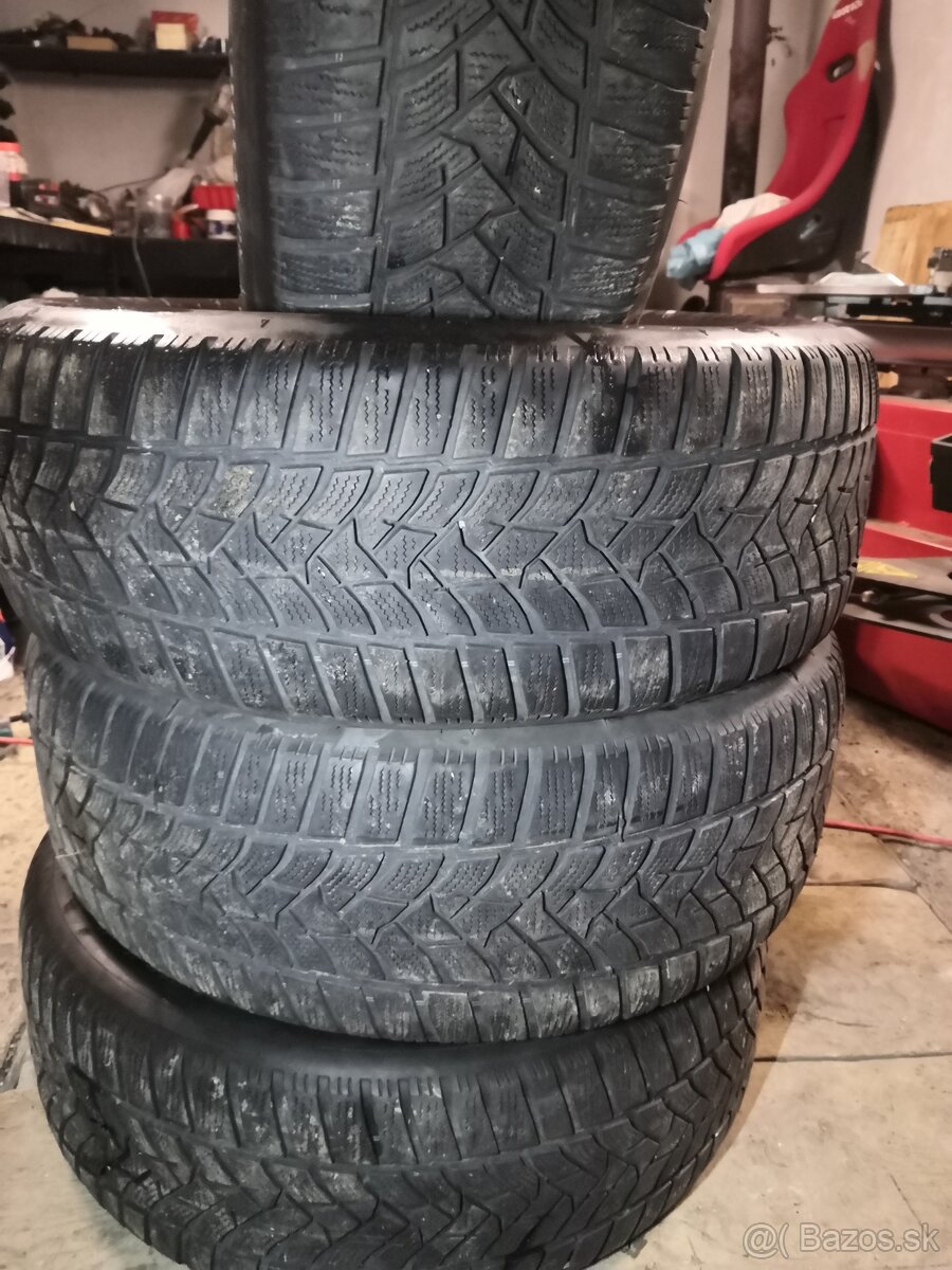 Predám zimné pneumatiky 215/60 R16 - 2