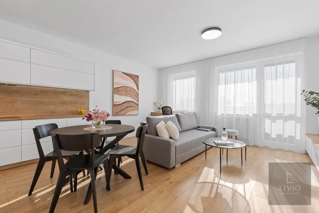 Svetlý a elegantný 2-izbový byt s úžasným výhľadom a štýlom - 2