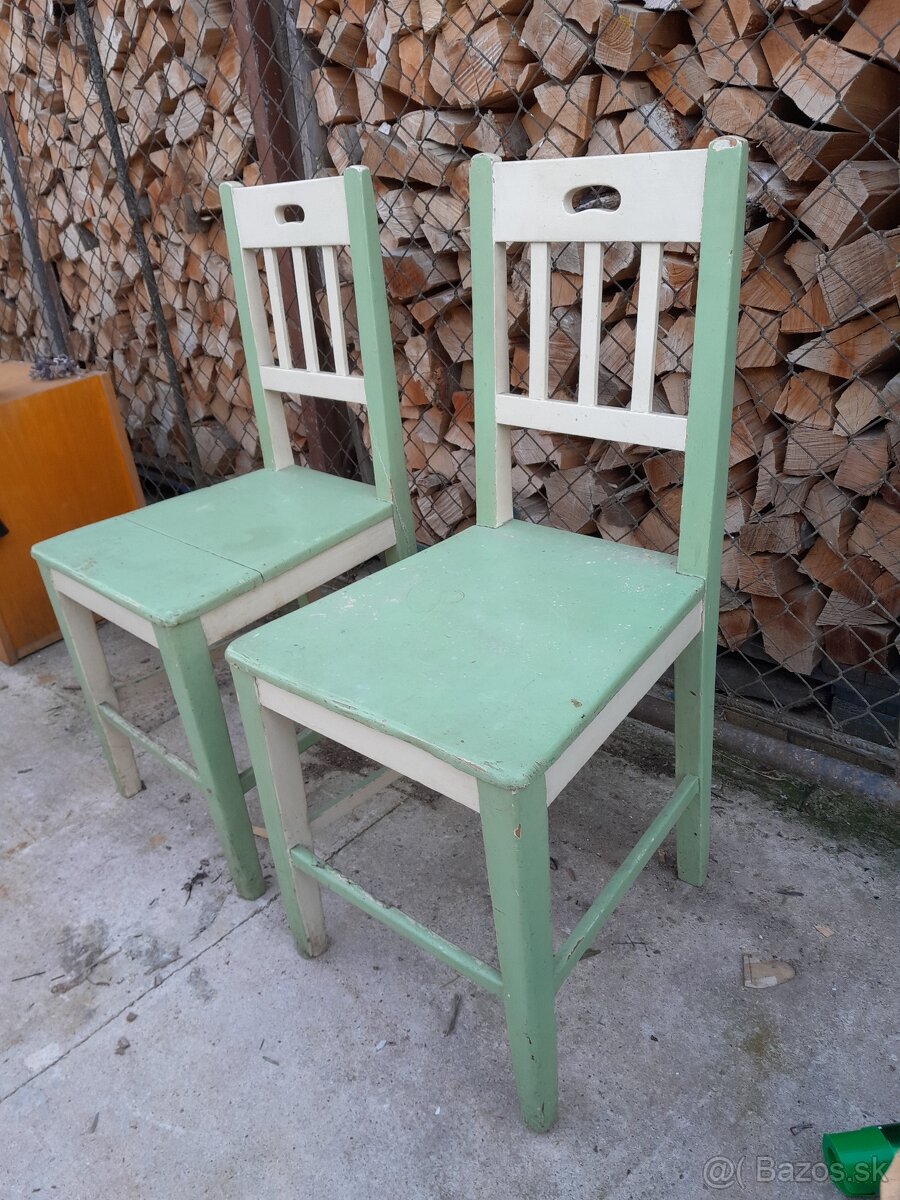 Predám dve vintge stoličky - 2