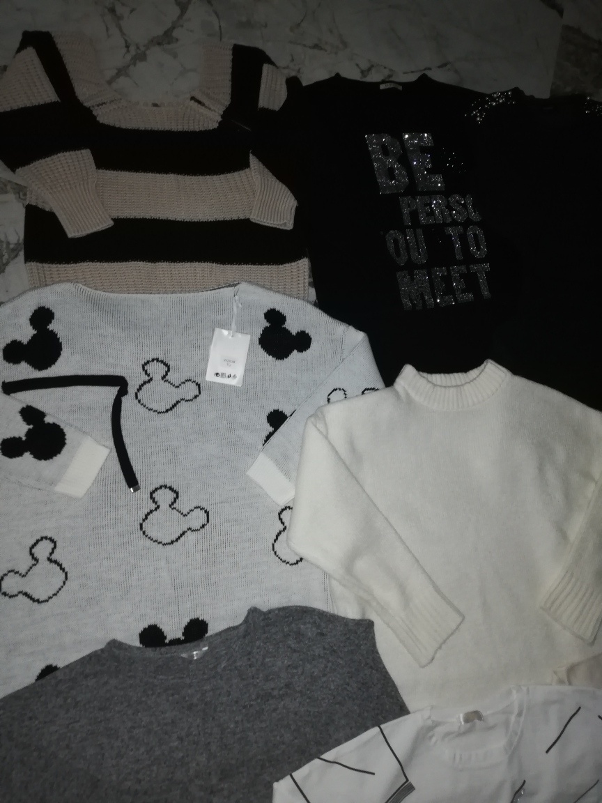 Dámske svetre, mikiny, tričká veľkosť L - 2