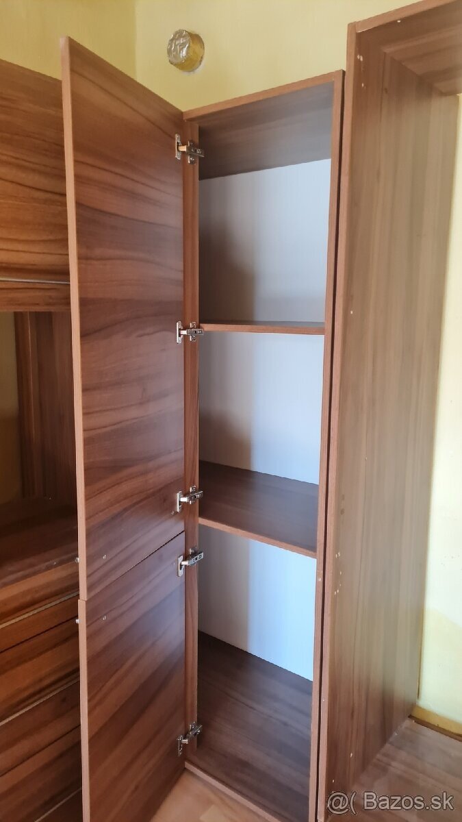 Predám 3 kuchynské rohové skrine - 2