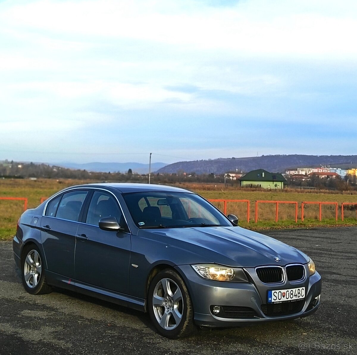 BMW E90 FACELIFT 2010 - 2