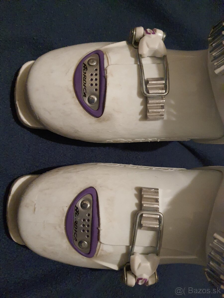 Predam detske lyžiarky - 2