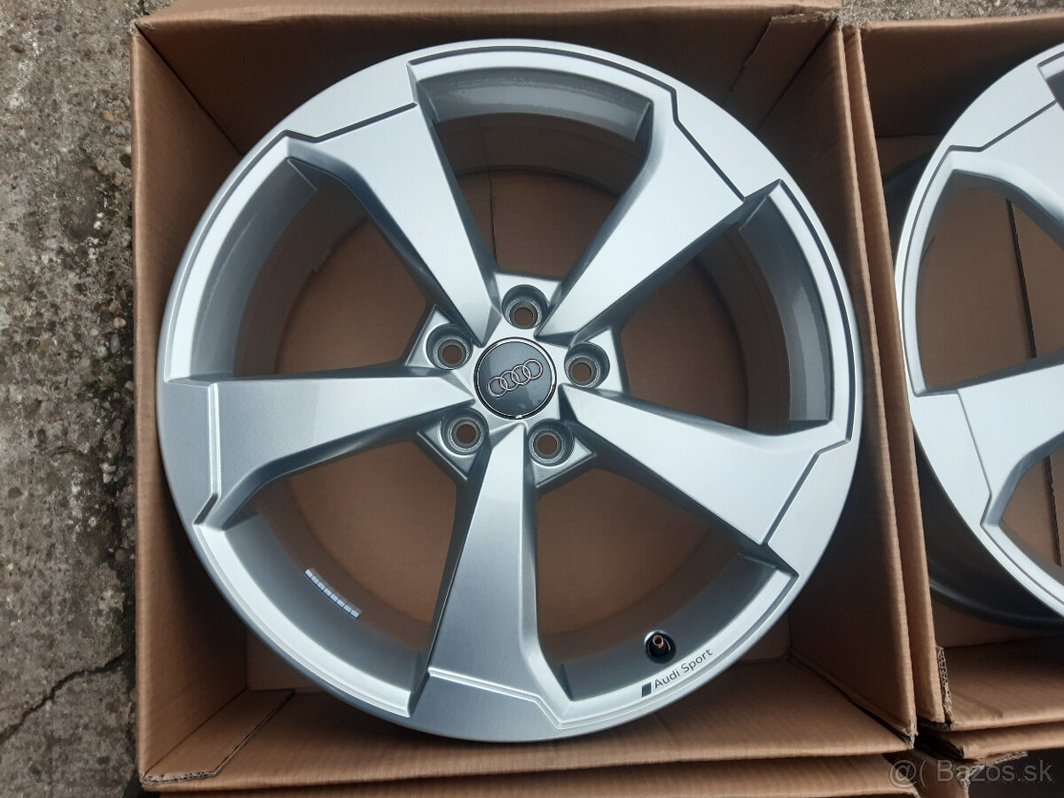 5x112 19" Audi S3, RS3 -nové sady - 2