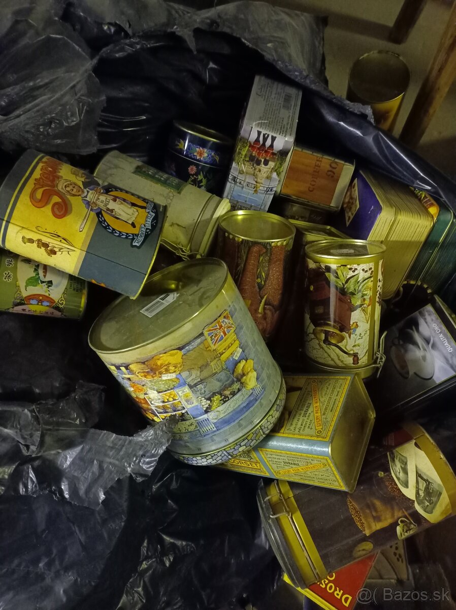 Zbierka plechovíc - 2