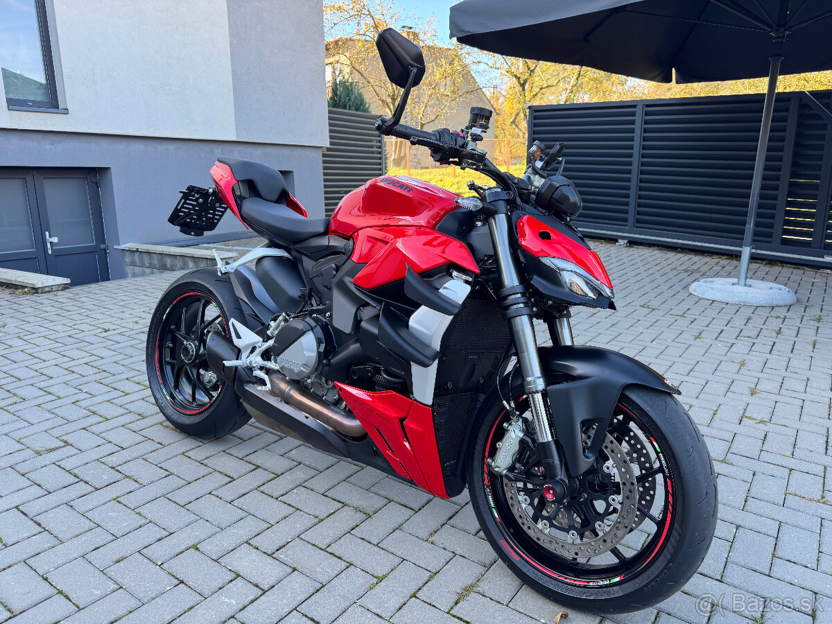 Ducati Streetfighter V2 - 2