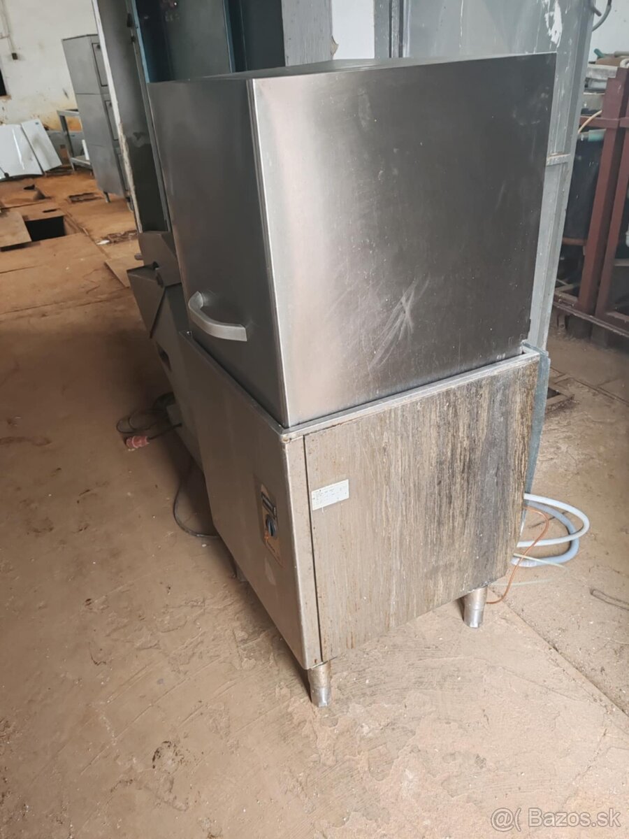 Umývačka riadu - 2