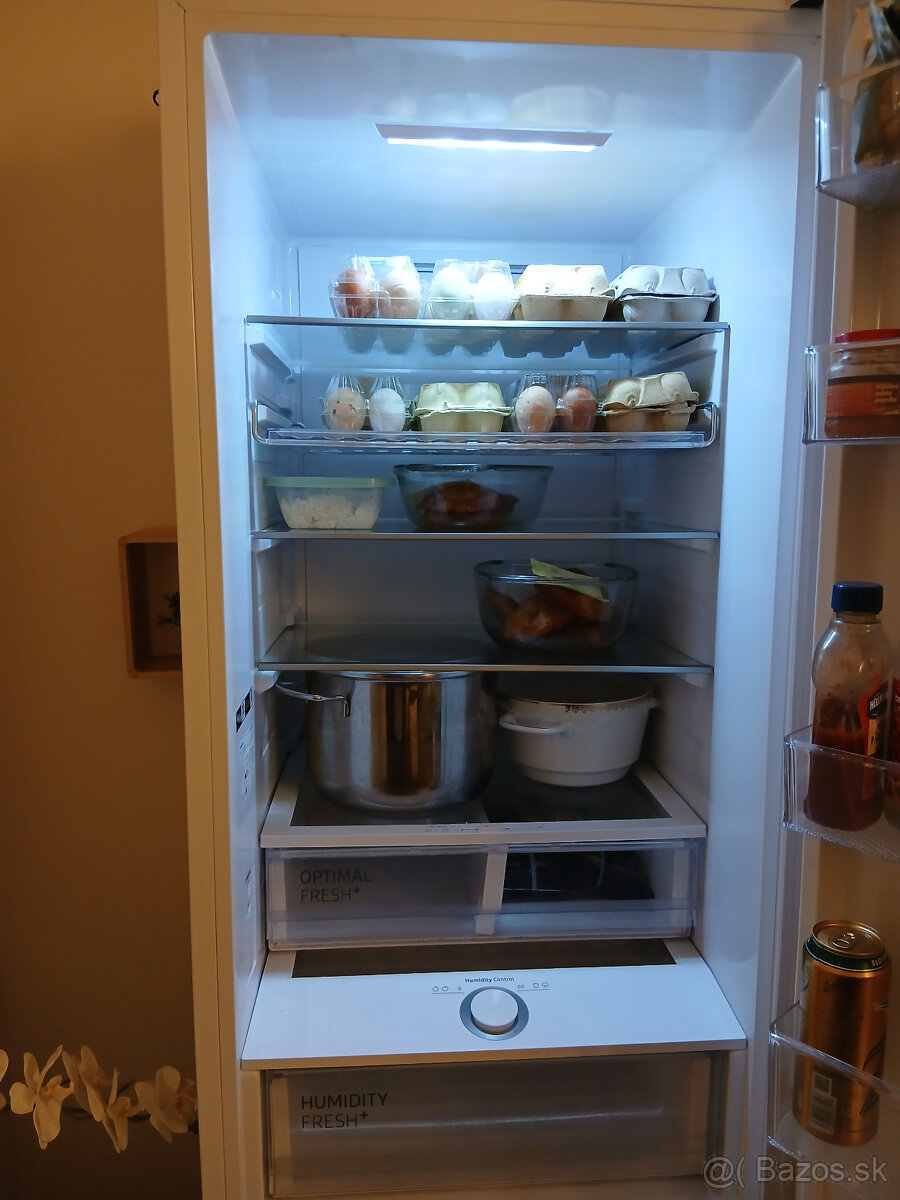 chladnička s mrazničkou - 2
