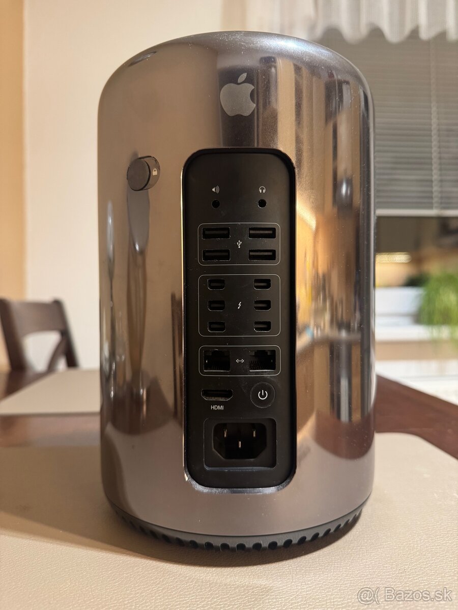 Predám Mac Pro 2013 - 2