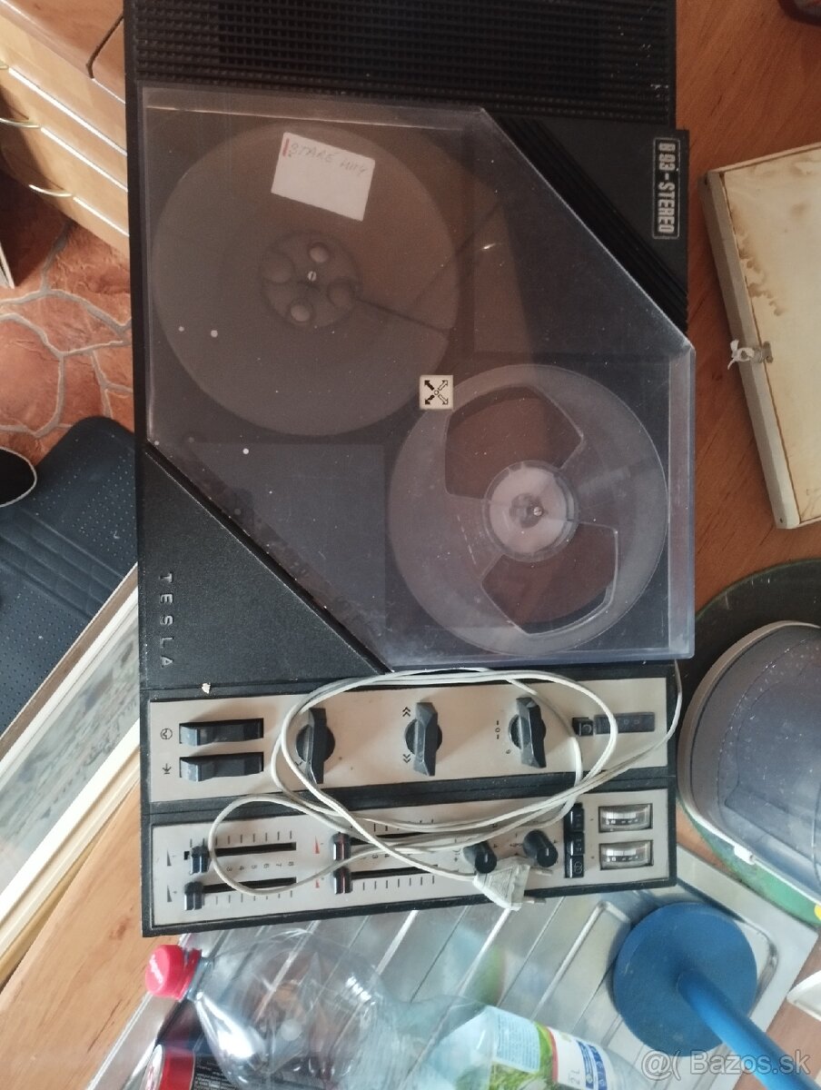 Kotučovy magnetofon nalezovy stav - 2