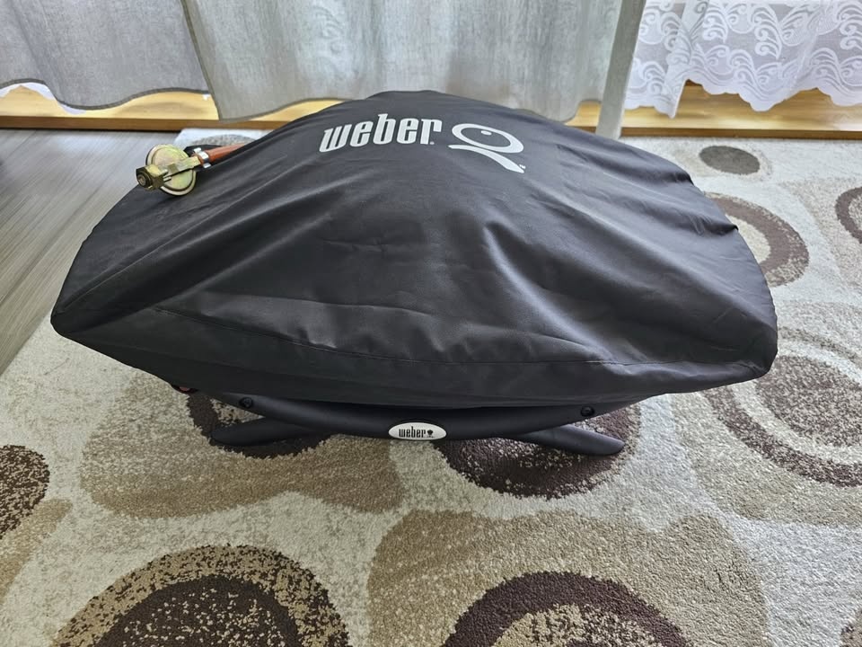 Gril Weber Q2000 - 2