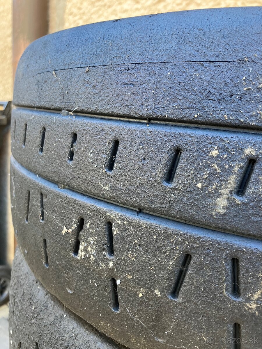 Predam rally slick pirelli - 2