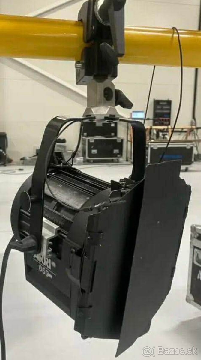 Set Arri 650 junior plus 6ks a case - 2