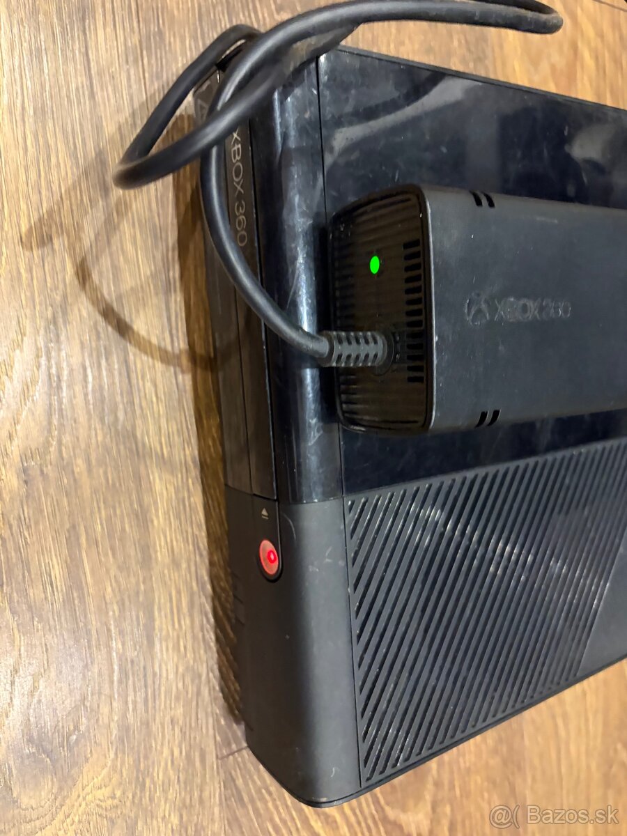Predám/vymením zdroj na Xbox 360 E - 2