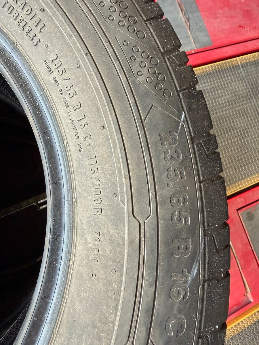 235/65 R16C 115/113R Continental - letné - 2