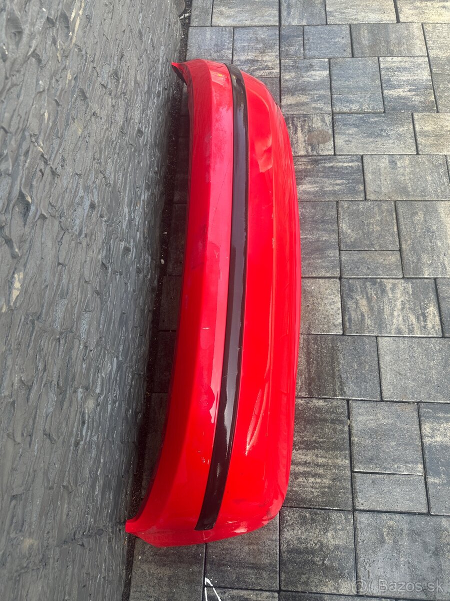 ŠKODA FABIA 1- ZADNÝ NÁRAZNÍK - 2