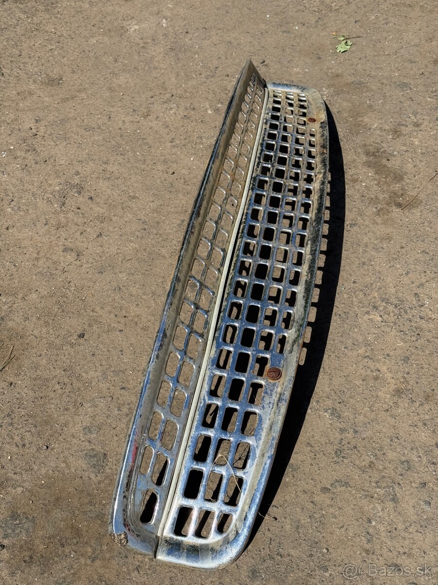 Wartburg 311 predny grill - 2