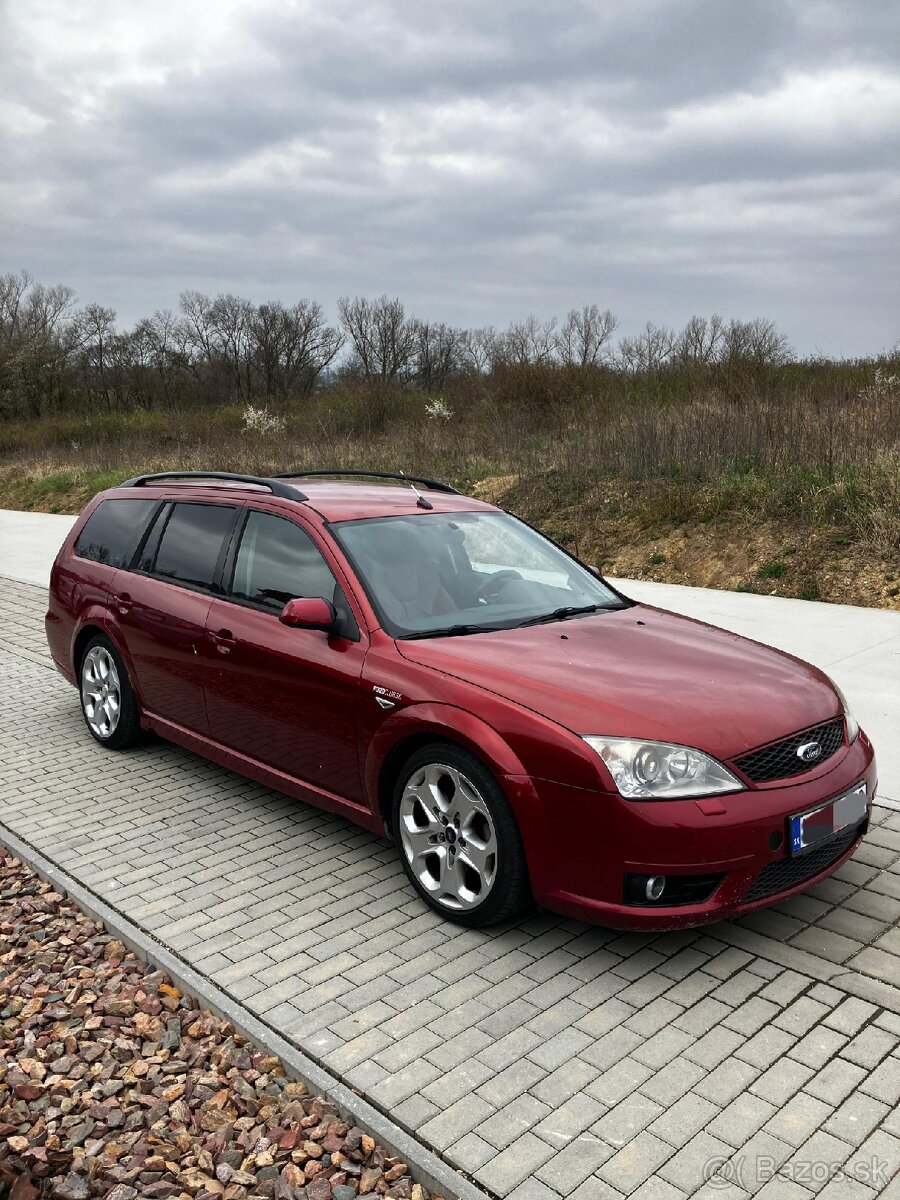Ford Mondeo ST220 3.0 V6 166kw - 2