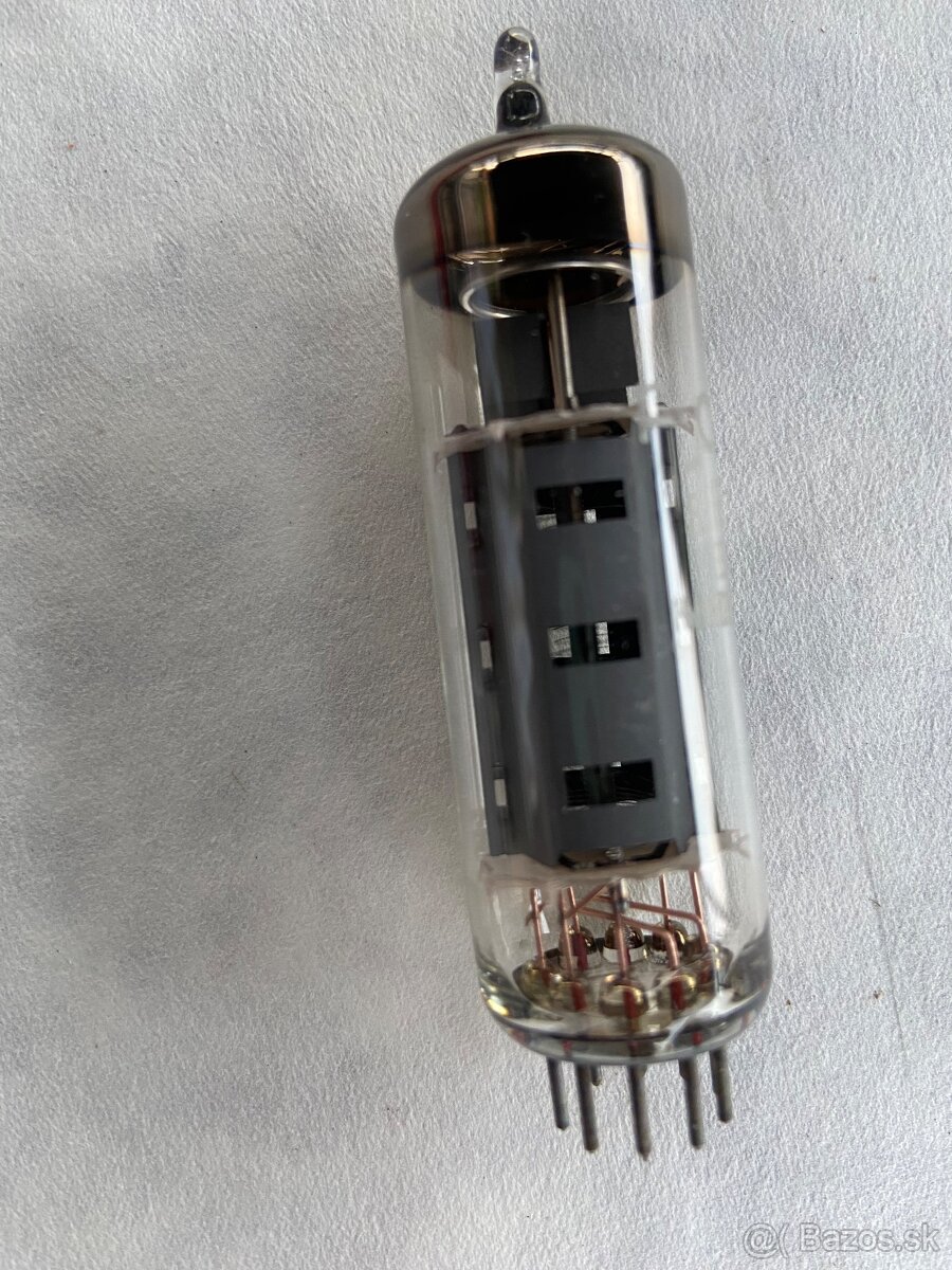 Elektronka EL 84 - 2