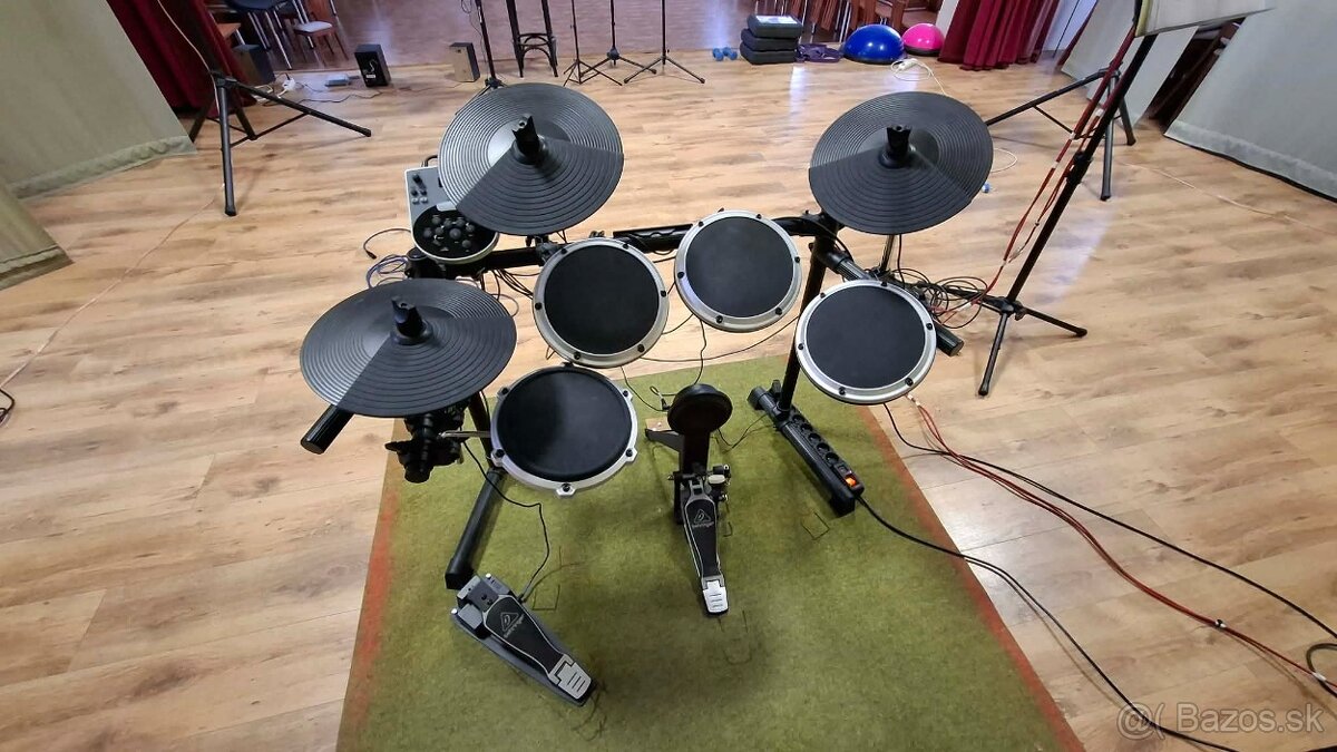 Behringer - 2