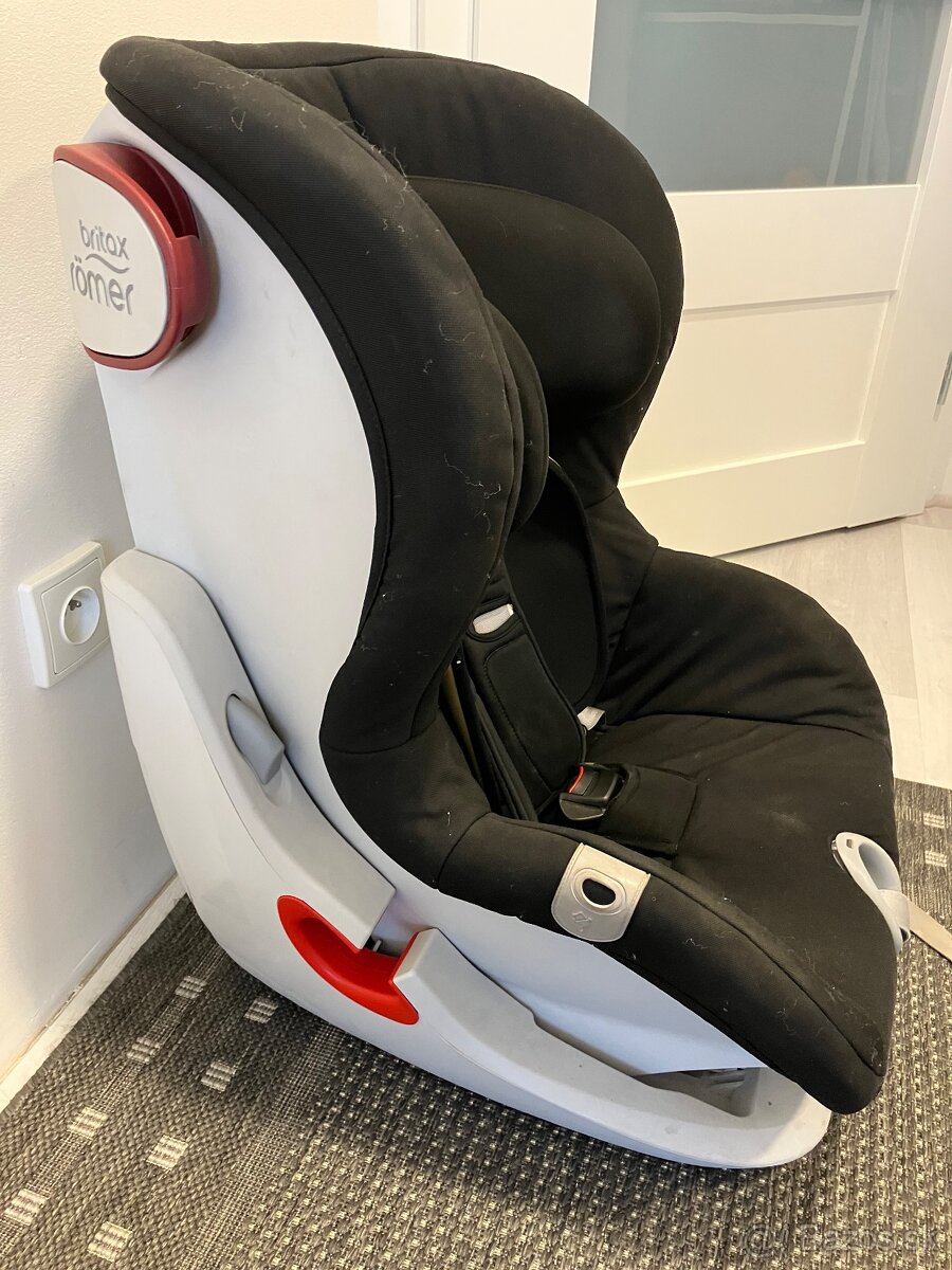 Predám autosedacku Britax Romer 9-18kg - 2