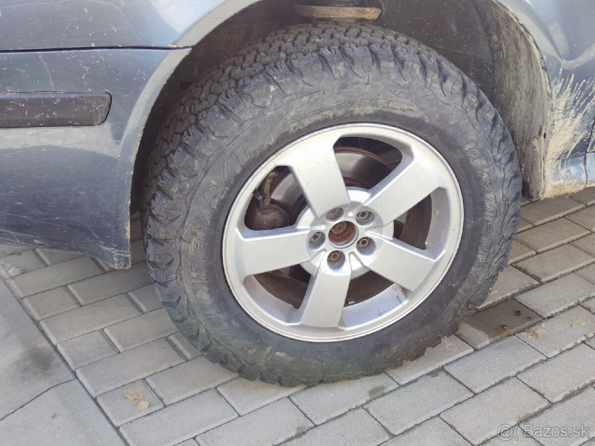 215/65 r16 - 2