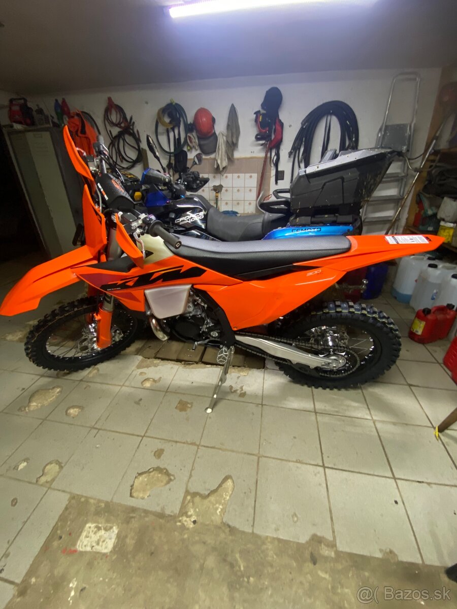 Ktm xc 300 2025