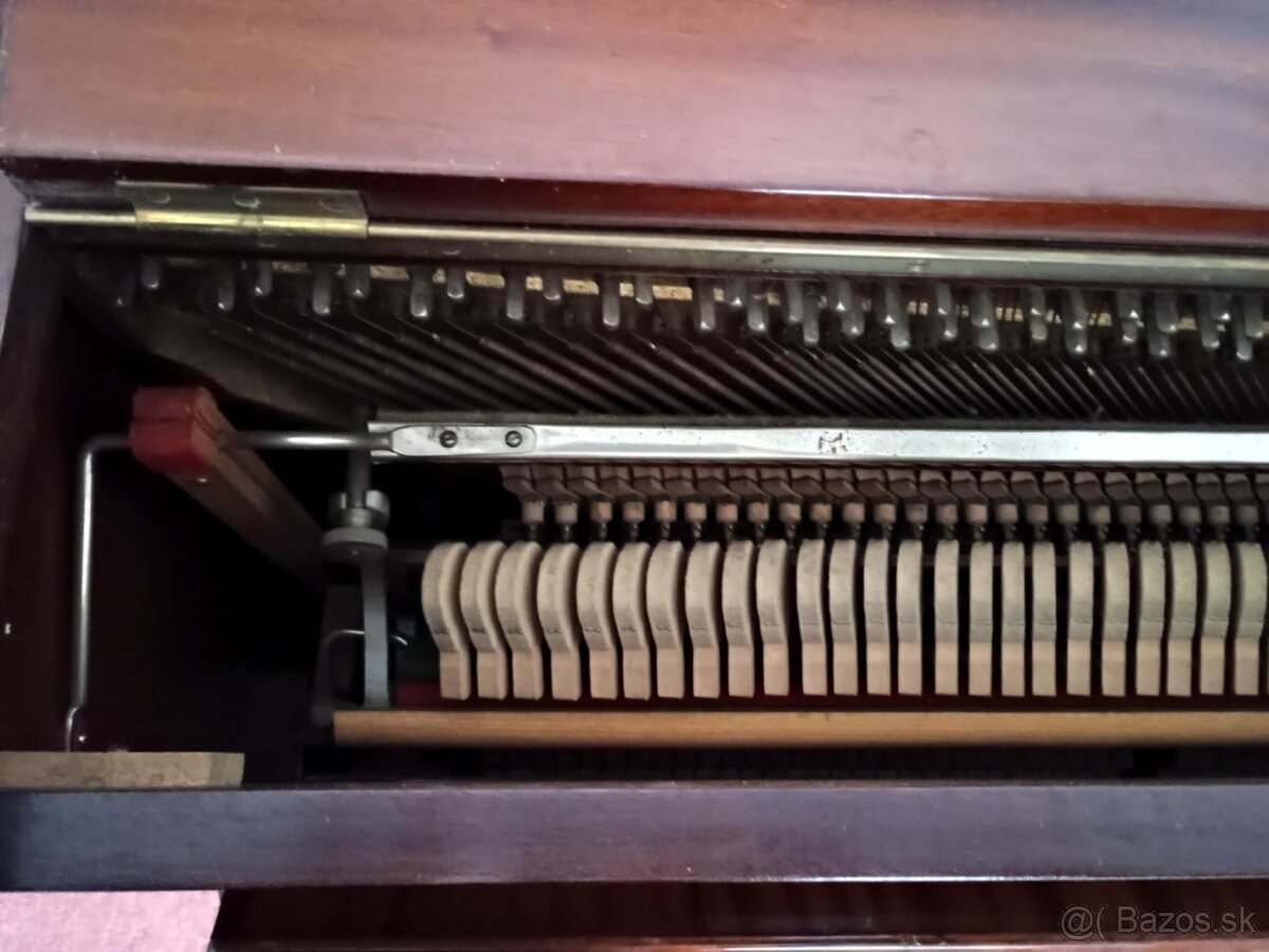 Klavír pianino Rosler - 2