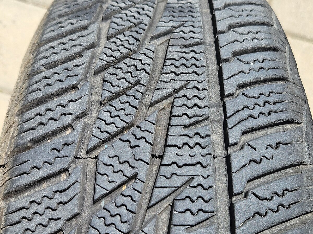 Mám na predaj elektrony na Hyundai I20 R15, 4x100 - 2