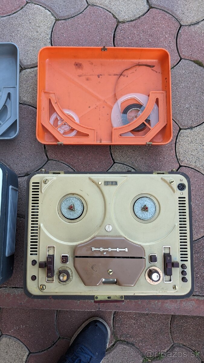 Kotúčový magnetofón Tesla Sonet Duo - 2