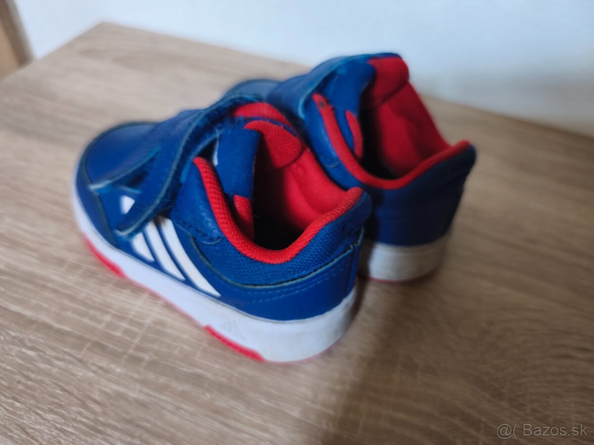 Botasky Adidas veľkosť 20 - 2