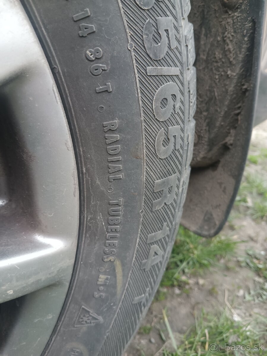 Predám 4 ks.elekrony. - 2