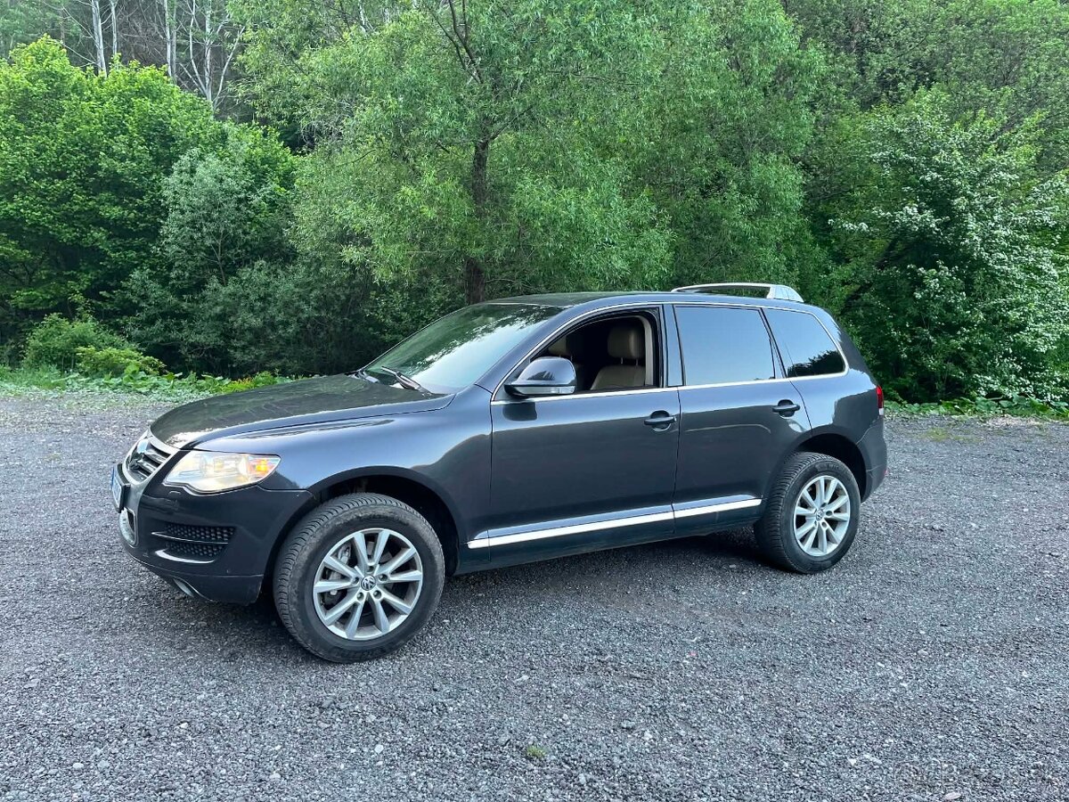 Volkswagen Touareg - 2