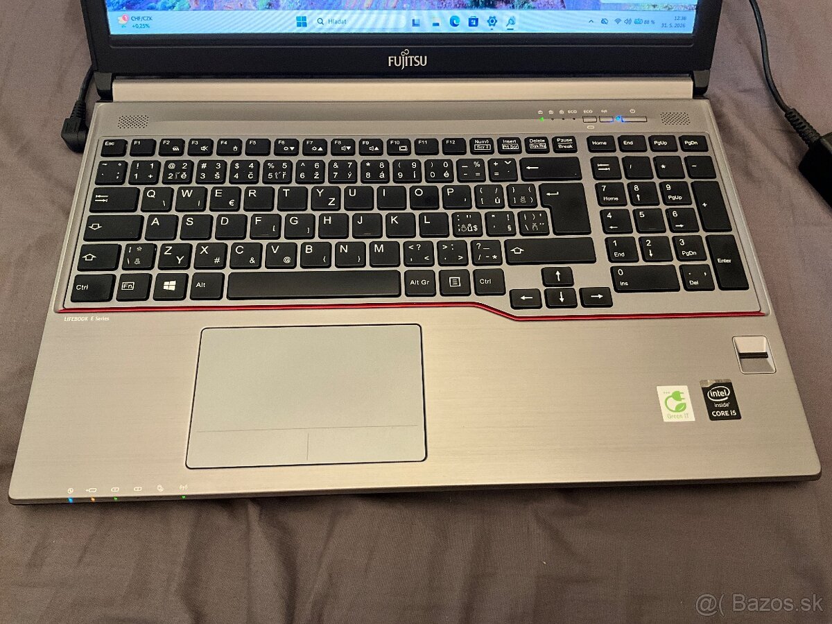 Fujitsu LifeBook E754, I5-4200M, 8GB RAM, 1TB HDD - 2