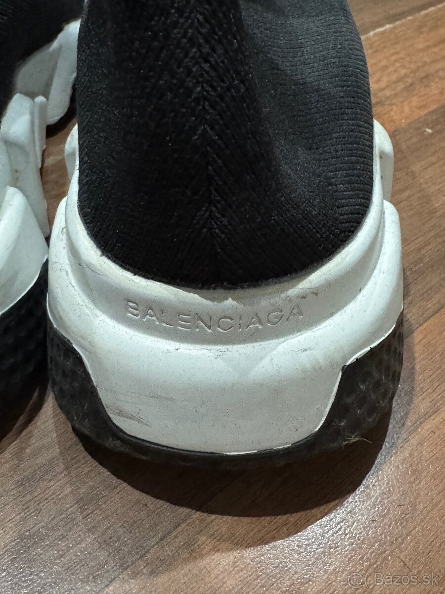 Balenciaga - 2