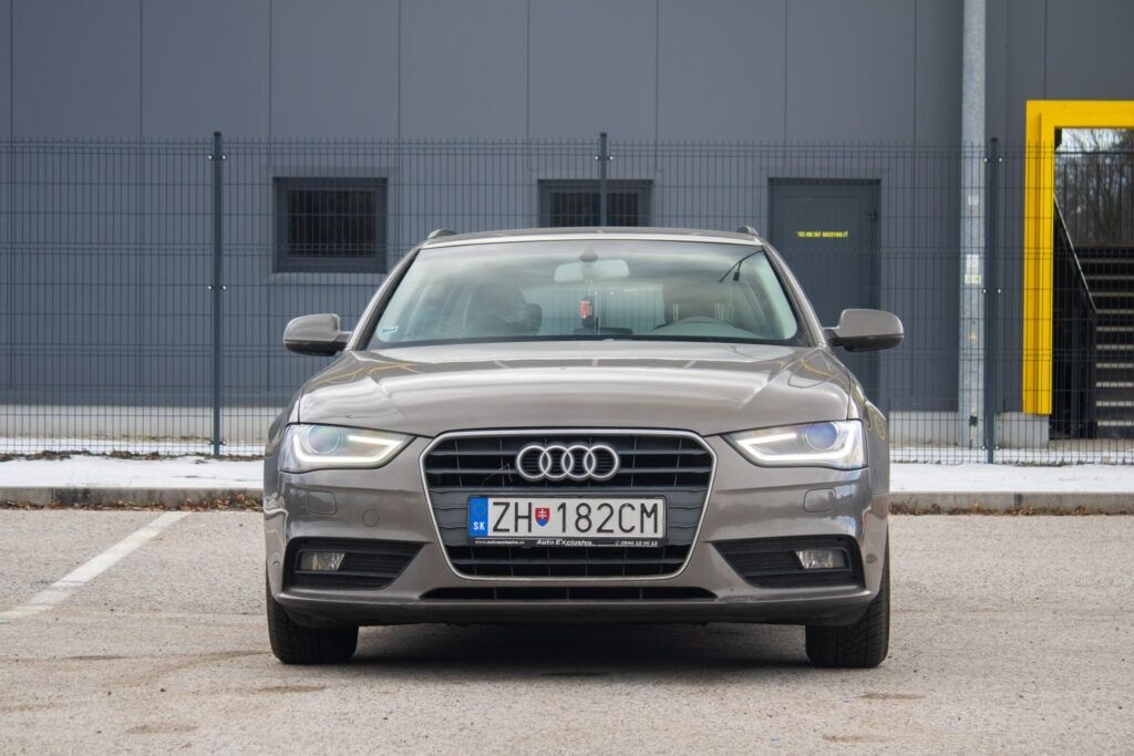 Audi A4 Avant 2.0 TDI multitronic - 2