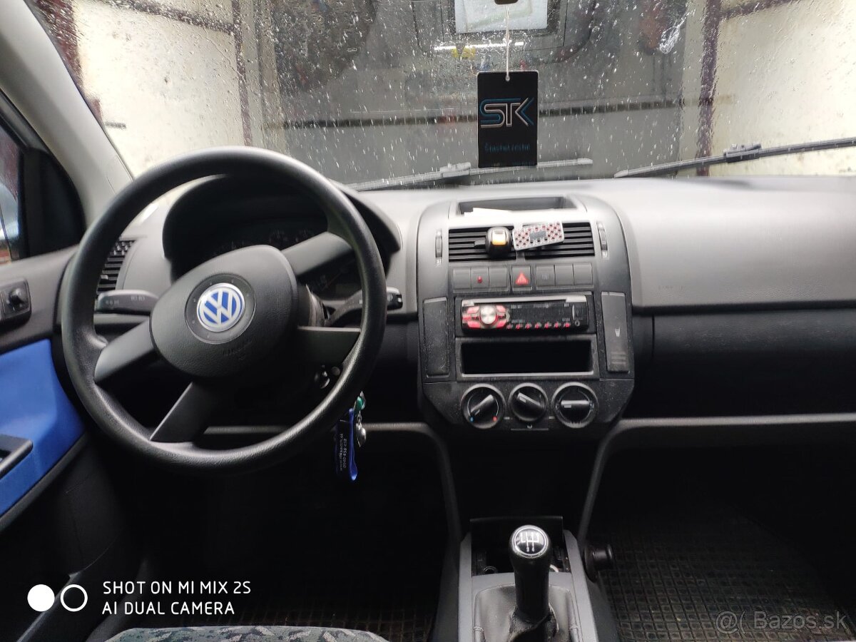 Predám Volkswagen POLO r.2002 - 2