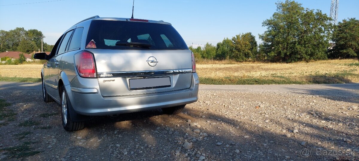 Predam Opel Astra H - 2