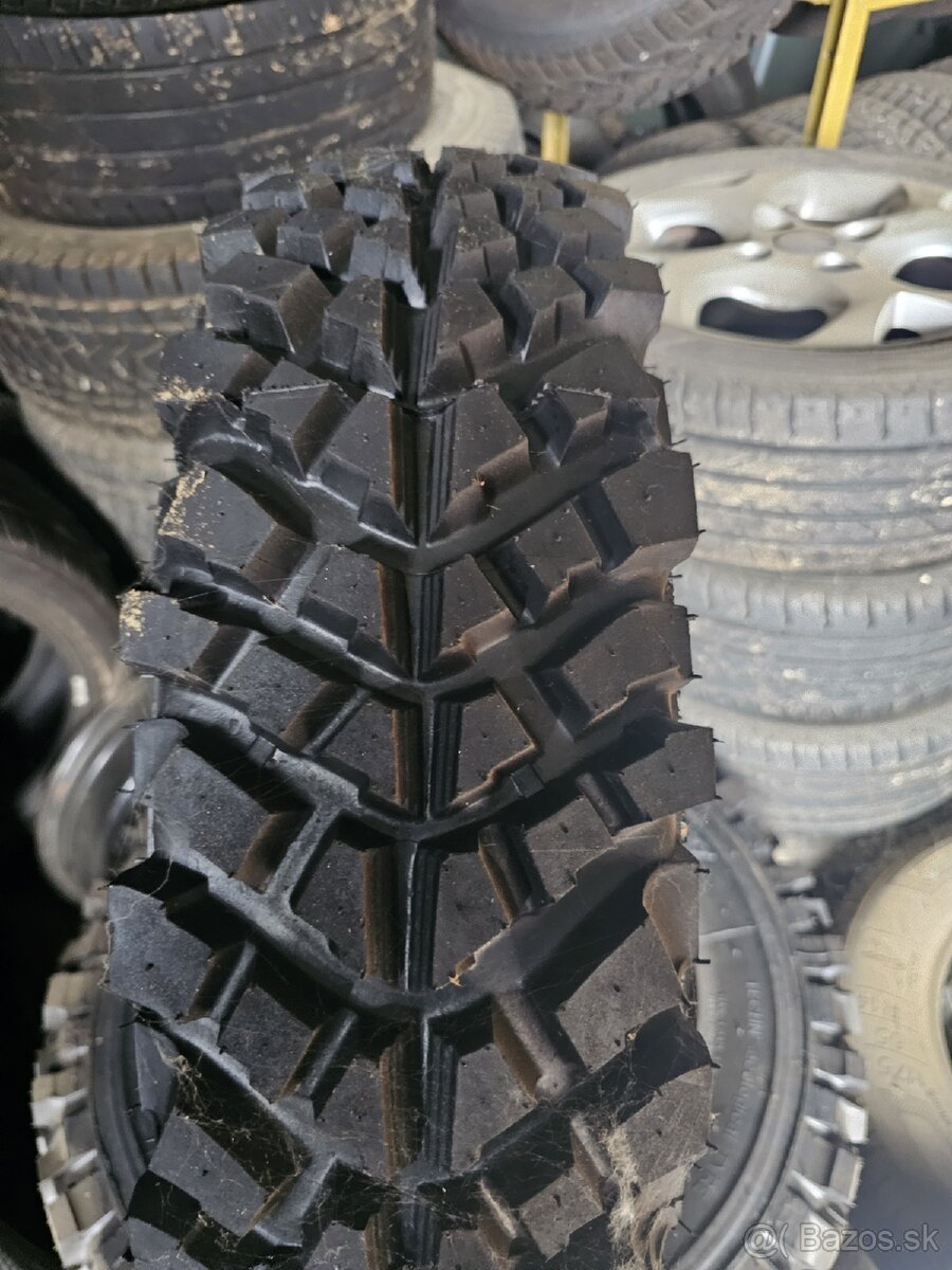 Trak 2000 - 2