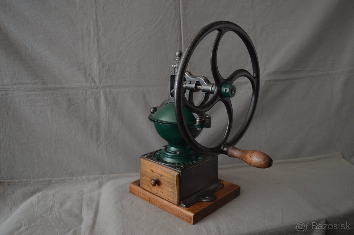 Mlynček na kávu Peugeot A 1 - 2