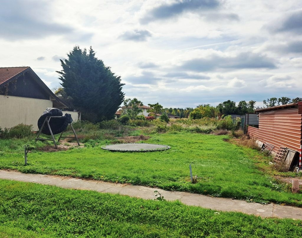 Predaj STP (1042 m2) v obci Feketeerdö v Maďarsku - 2