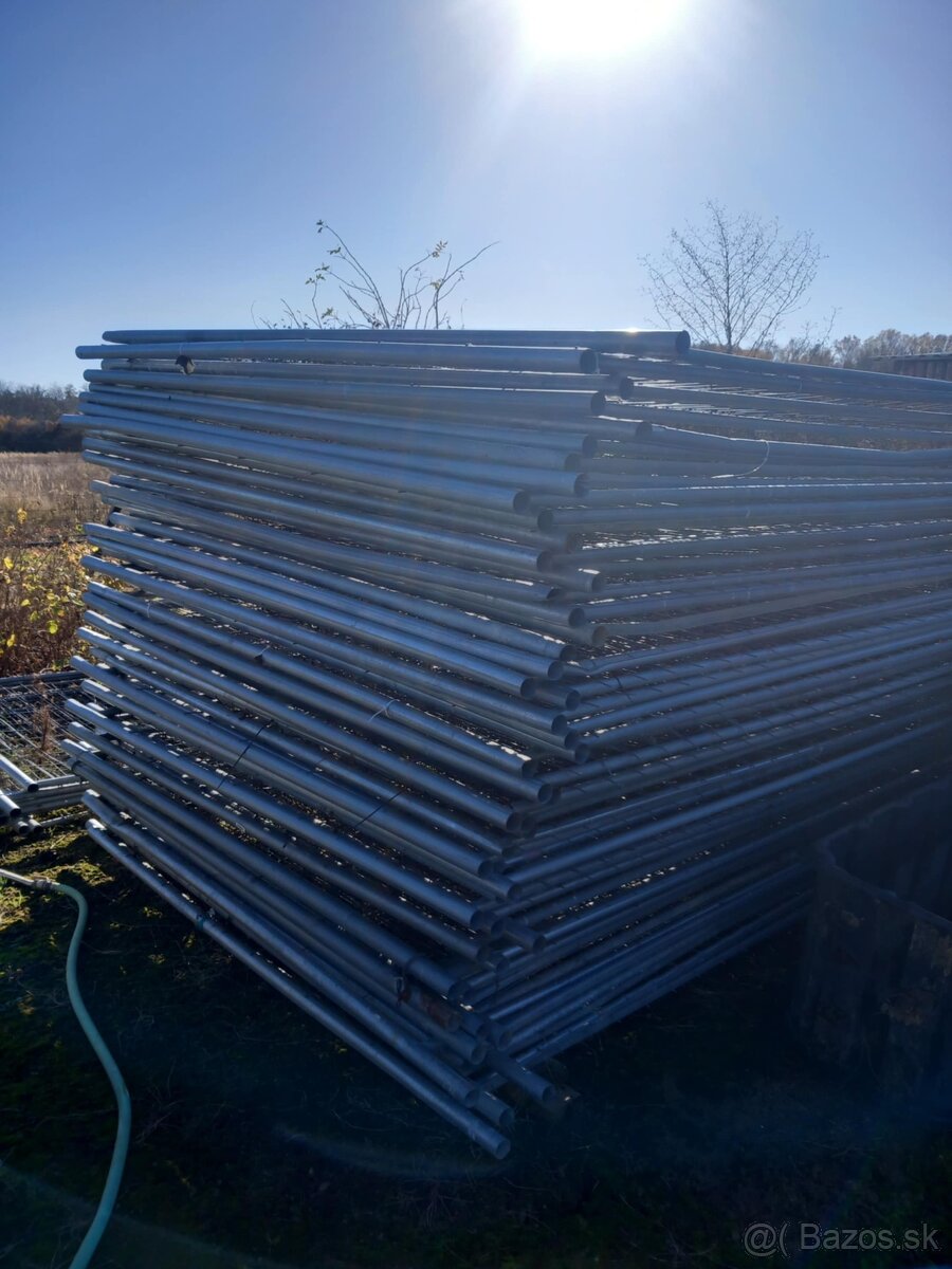 Stavebné oplotenie - 2