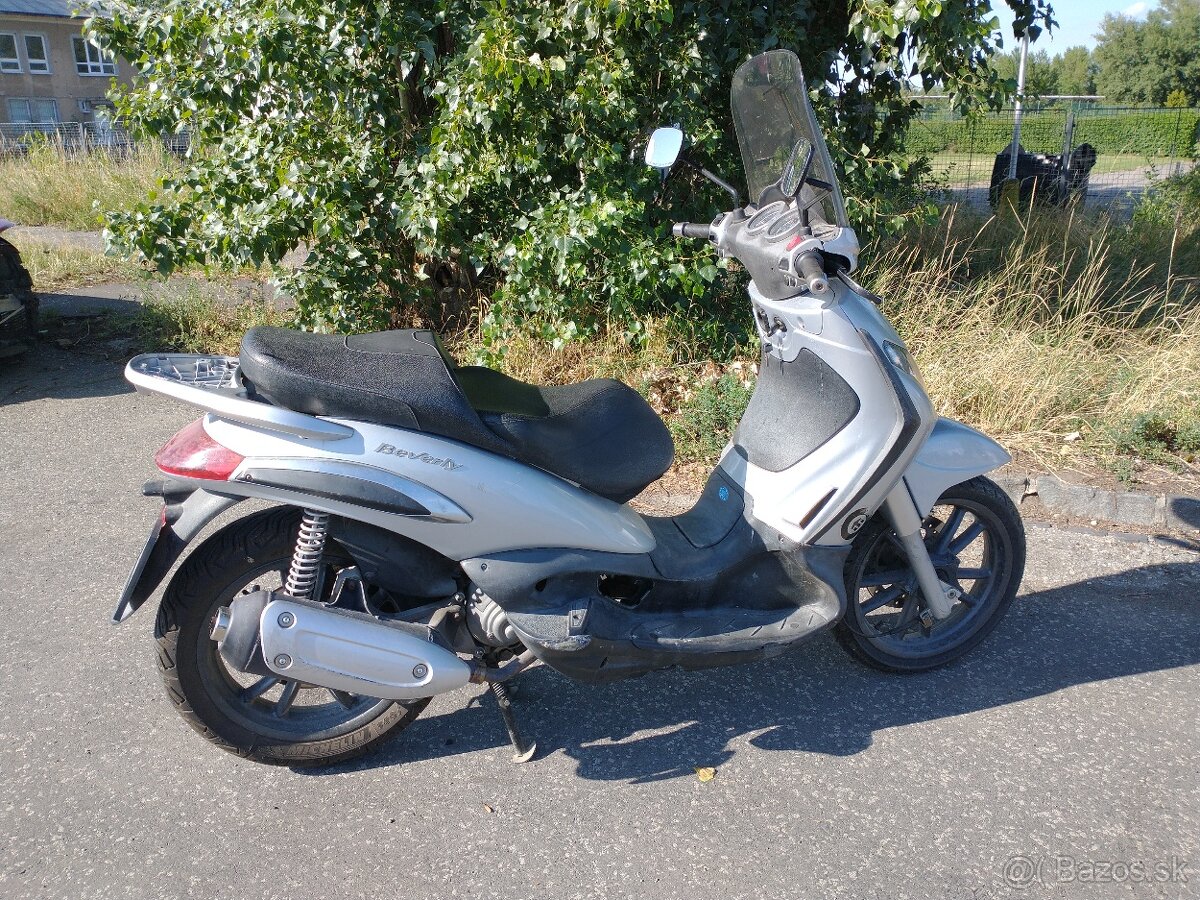 Predam piaggio beverly 125 na vodicak B - 2
