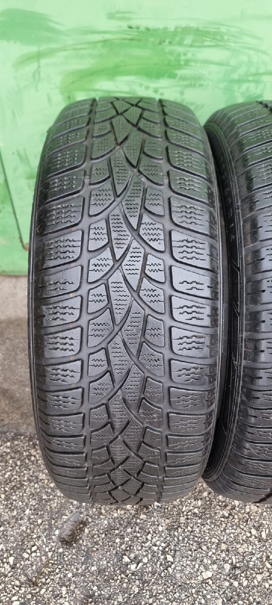 Zimne pneumatiky Dunlop 205/60R16 - 2