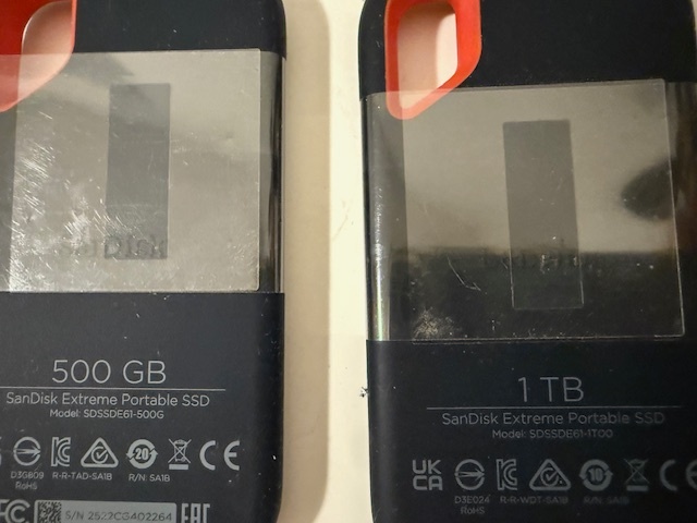 SanDisk Extreme Portable 1TB / 500GB. - 2