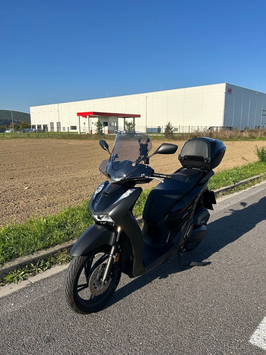 Honda Sh125AD + príslušenstvo - 2