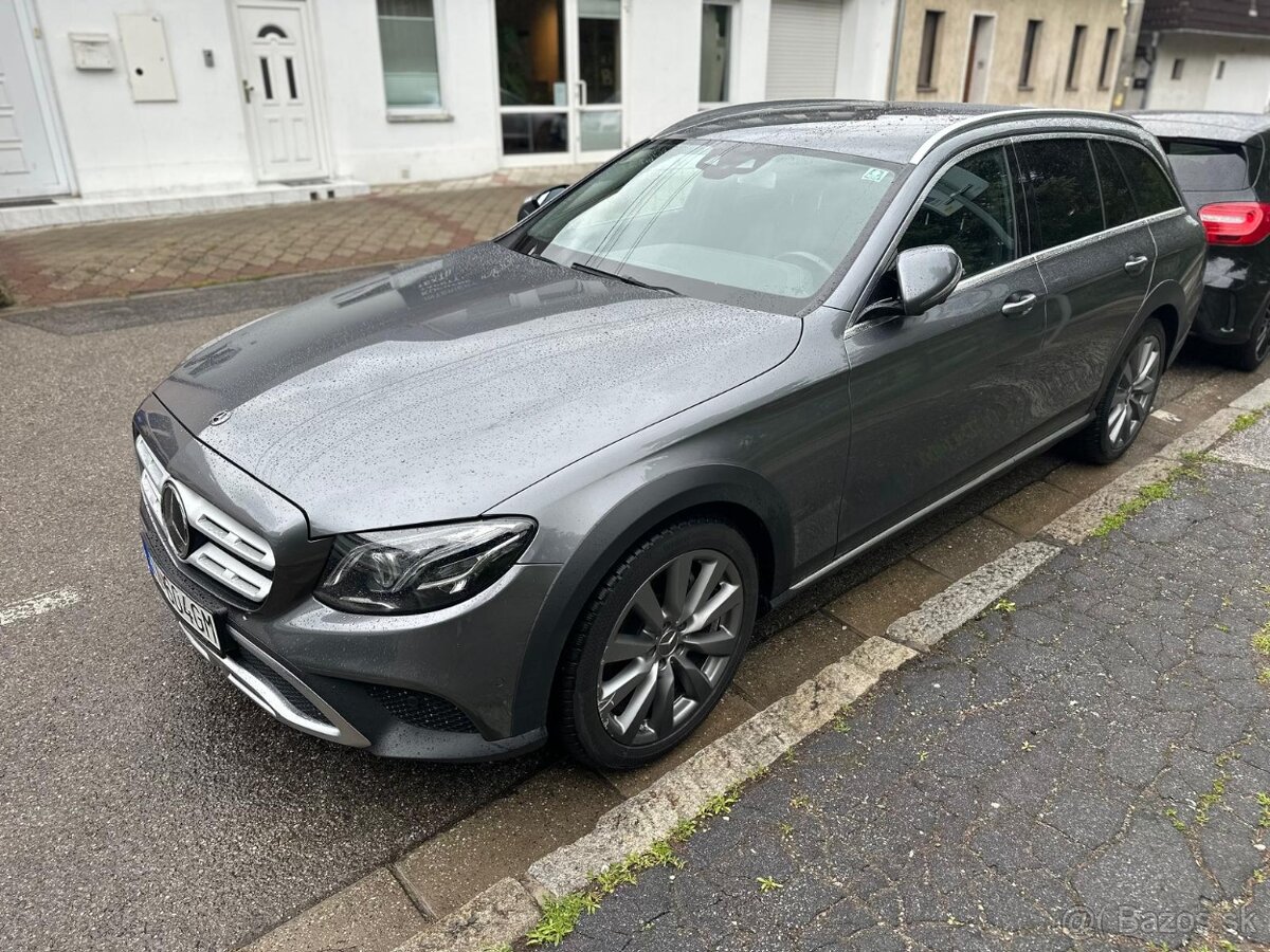 Mercedes-Benz E 220d 4MATIC All-Terrain 01/2018 SK DPH