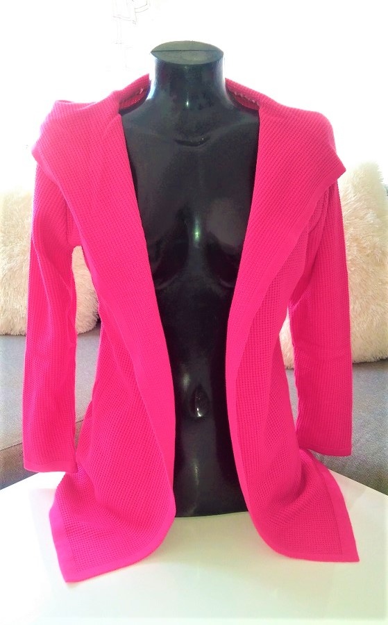 Kratky damsky ruzovy pleteny kardigan MISSQ s kapucnou - 2