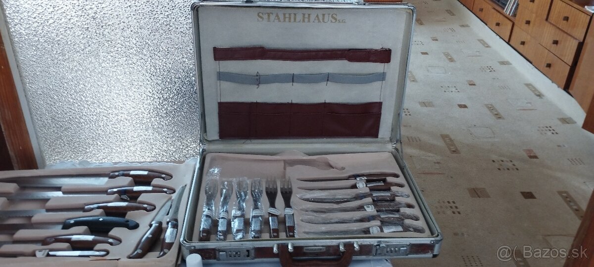 Sada bozov v kufriku - 2