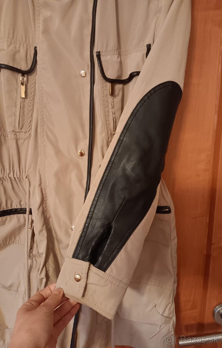 Dámske prechodné bundy veľ. S - 2